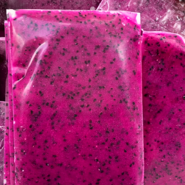 IQF RED DRAGON FRUIT PUREE FROM VIETNAM - Image 2