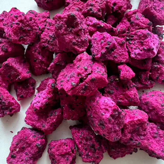 Vietnam Premium Freeze Dried Red Dragon Fruit – High Quality Natural Superfood, Sourced from Vietnam Farms, Non-GMO, Rich Nutrie - Image 2
