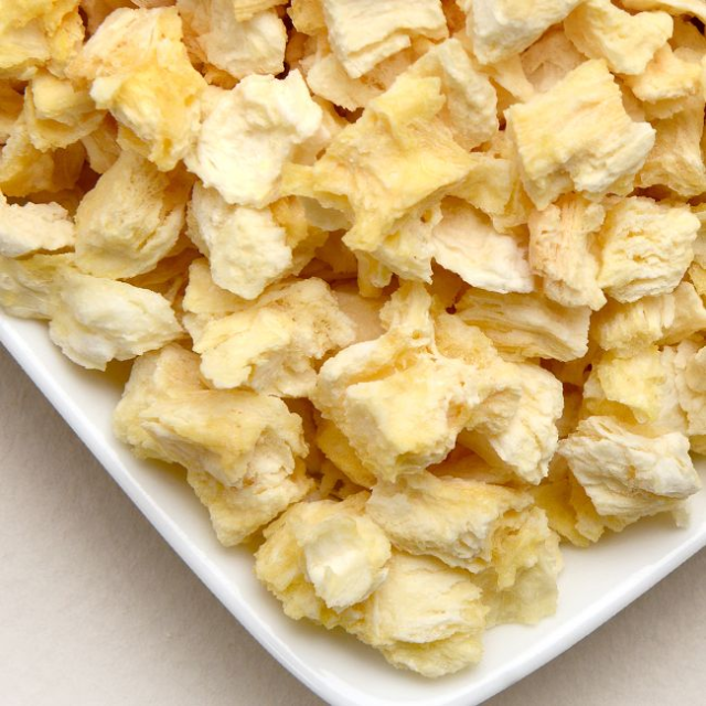 Premium Freeze-Dried Pineapple from Vietnam – Natural Healthy Snack for Global B2B Buyers - Image 2