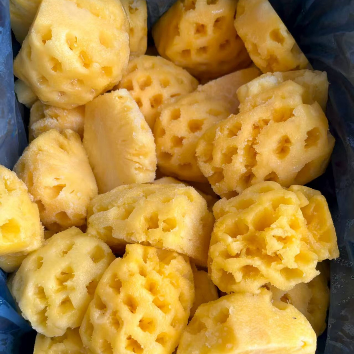IQF PINEAPPLE HALVES FROM VIETNAM - Image 3