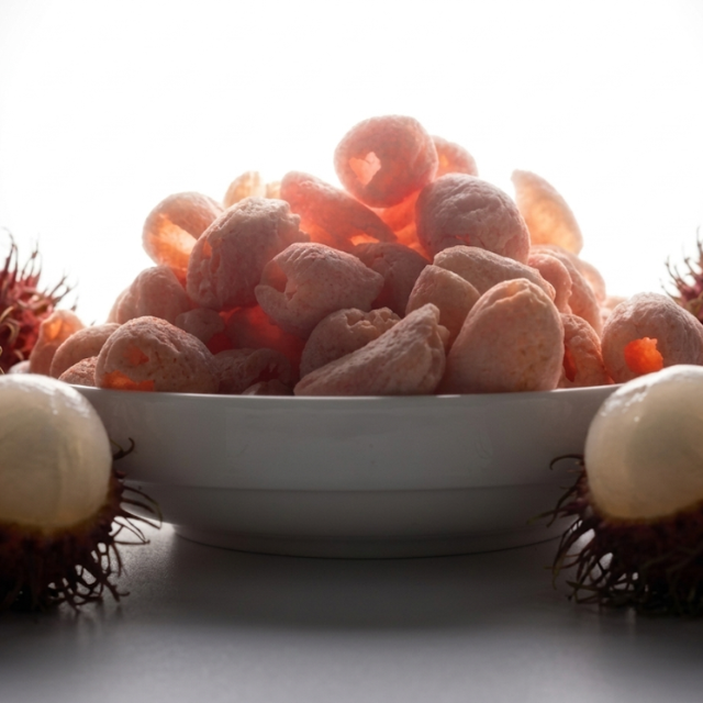 Premium Viet Nam Freeze Dried Rambutan - 100% Whole Whole Fruit Snacks, Crispy & Natural Sweet, No Added Sugar, Non-GMO - Image 4