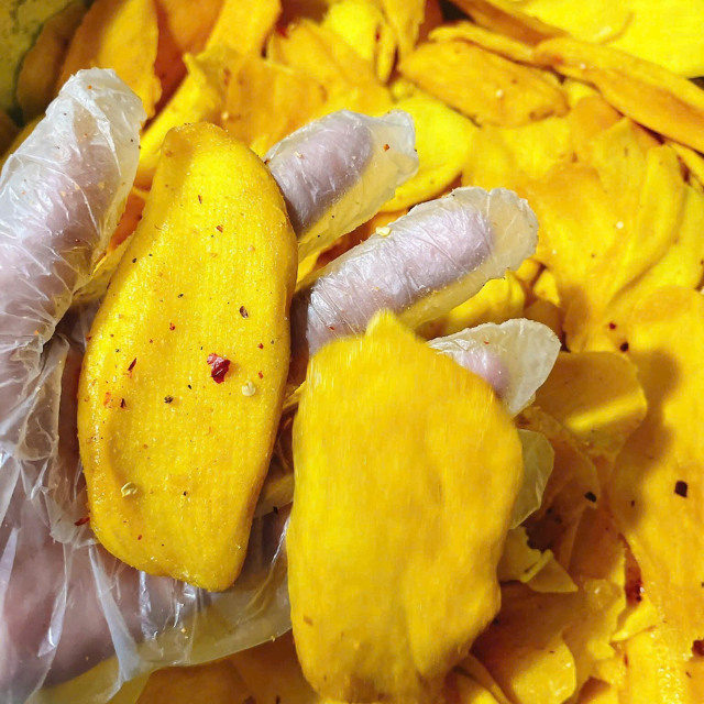 Soft Dried Spicy Mango from Vietnam Factory – Healthy Snack, OEM & ODM Available, Premium Quality, Sweet Chili Flavor, Natural  - Image 3