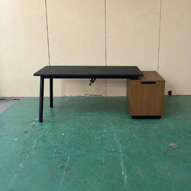 Contemporary Fairfield Hospitality Furniture from Vietnam Factory Crafted for Warm Interiors and Commercial Durability - Image 4