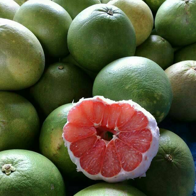 Fresh Green - Skinned Pomelo - Image 3
