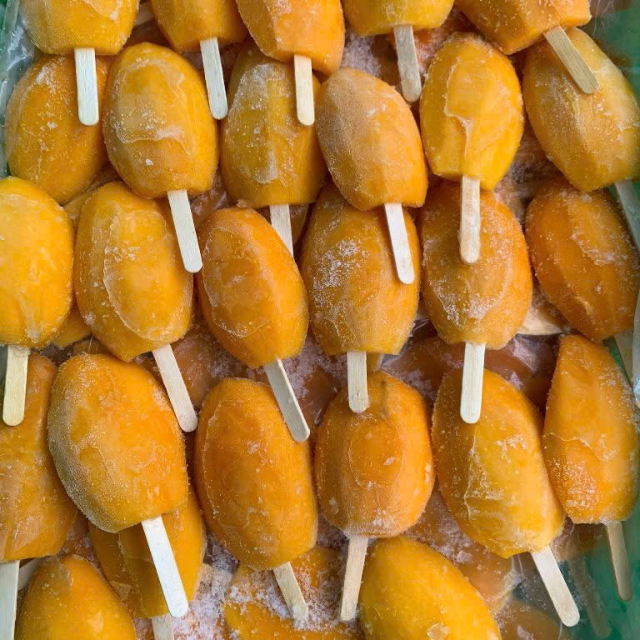 IQF Frozen Mango Cheeks