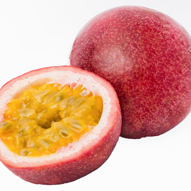 IQF Frozen Passion Fruit Halves - Image 3
