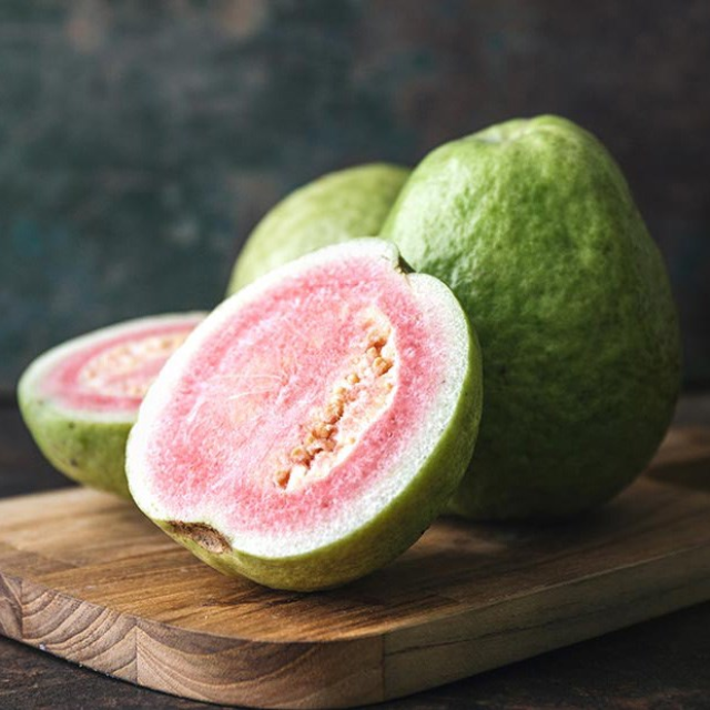 IQF Frozen Pink Guava Halves