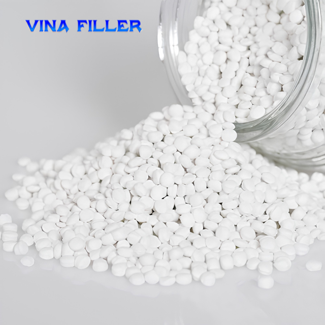 White PE Color Masterbatch for Polyethylene Film Blowing Plastic Packaging Bags and Flexible Film Manufacturing Applications - Image 4
