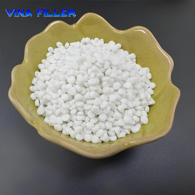 White Talc Masterbatch for PP Plastic Compounding and Injection Molding Used in Automotive Interior and Household Applications